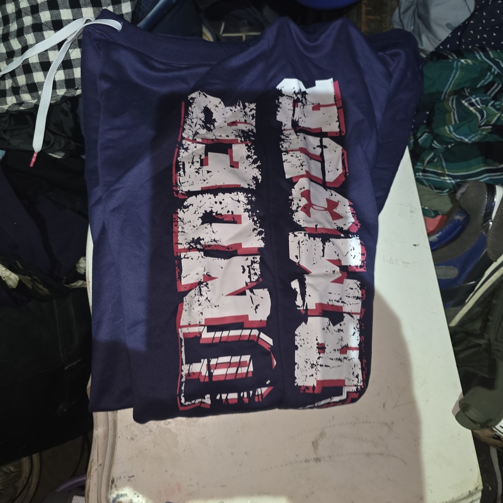 Under Armour Women's Capris - Navy and Pink